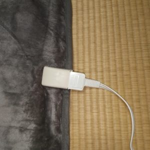 電源をつなぐ