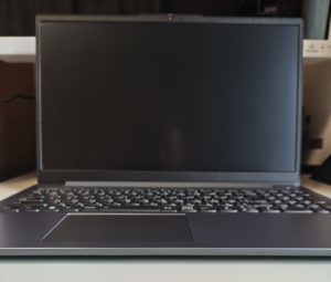 保護フィルムを張った後