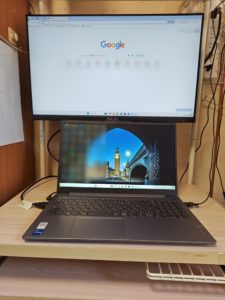 デュアルディスプレイ