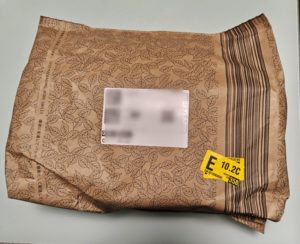 モニターアーム梱包